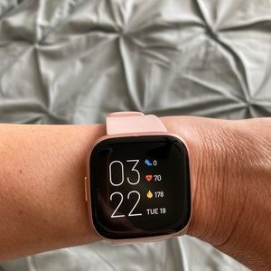 Fitbit Versa 2 smartwatch